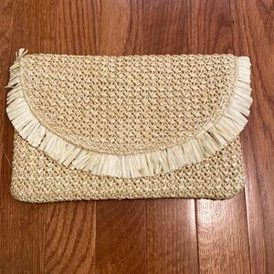 Straw purse